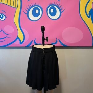 Guya Black High Waist Pleated Wwing Shorts